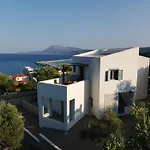 Sterna Apartment Paralia Kimis