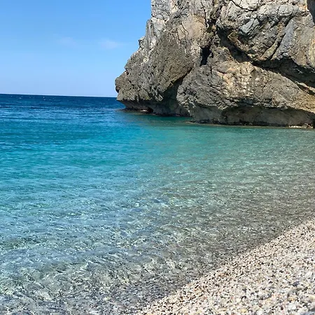 Sterna Παραλία Κύμης